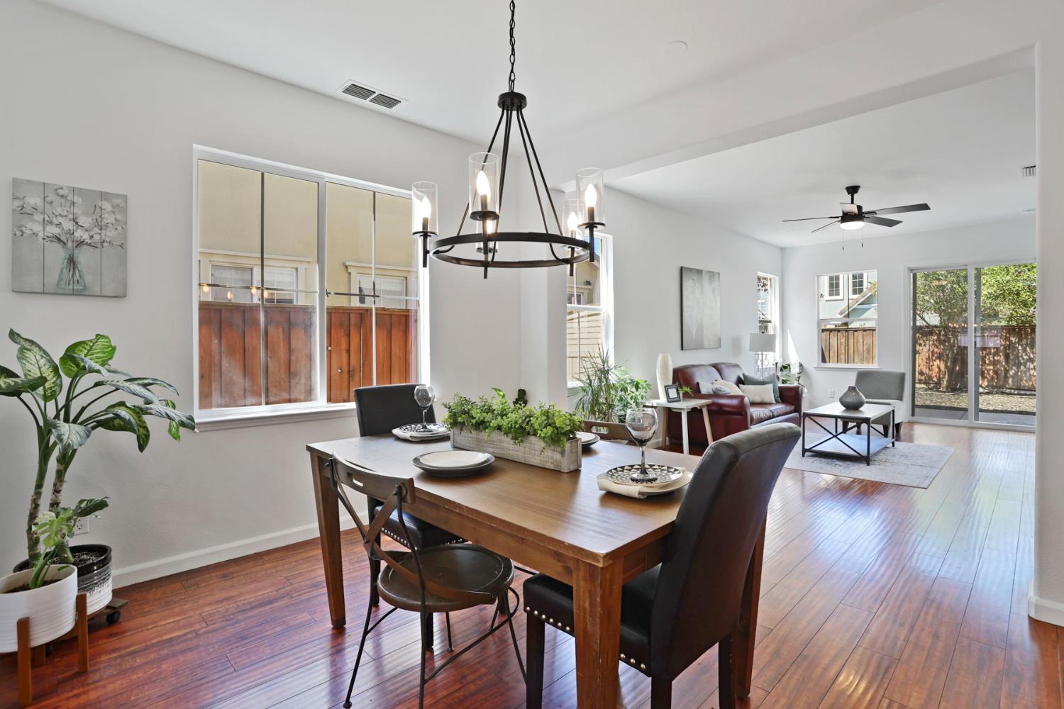 Detail Gallery Image 11 of 45 For 261 W Prosperidad Way, Mountain House,  CA 95391 - 4 Beds | 2/1 Baths