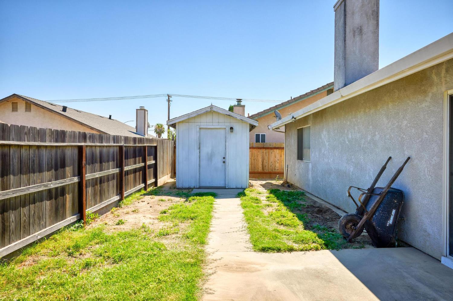 Detail Gallery Image 31 of 34 For 1637 Fantasy Ct, Modesto,  CA 95351 - 3 Beds | 2 Baths