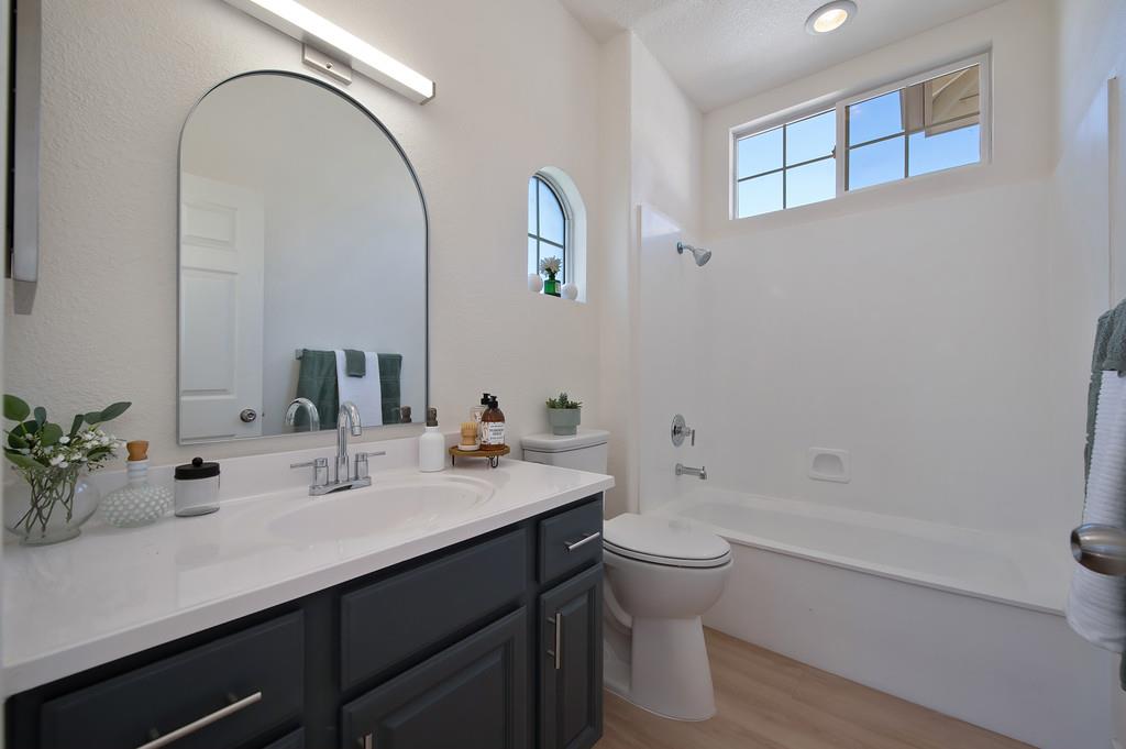 Detail Gallery Image 31 of 62 For 7576 Whistlestop Way, Roseville,  CA 95747 - 3 Beds | 2/1 Baths