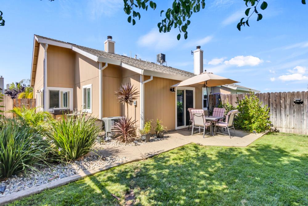 Detail Gallery Image 32 of 40 For 1003 Galleon Way, Sacramento,  CA 95838 - 2 Beds | 2 Baths