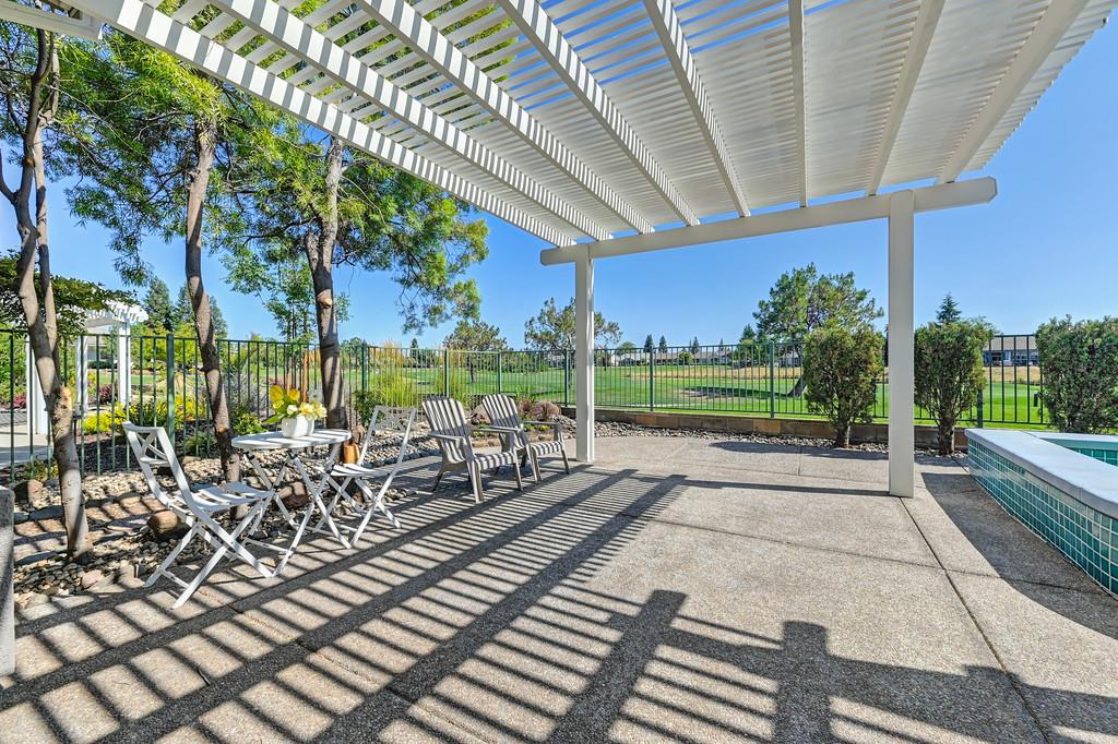 Detail Gallery Image 50 of 62 For 7576 Whistlestop Way, Roseville,  CA 95747 - 3 Beds | 2/1 Baths