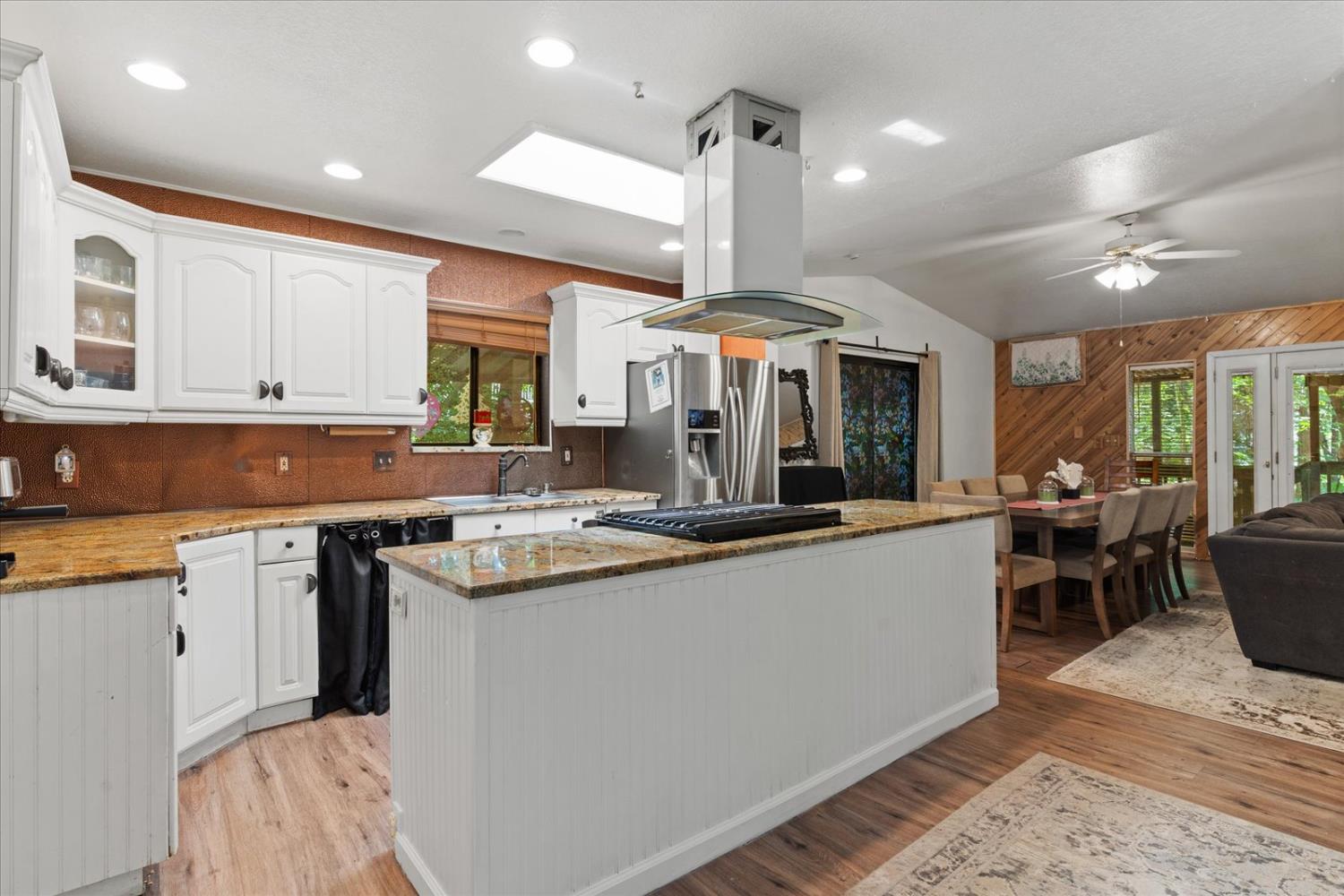 Detail Gallery Image 22 of 58 For 3205 Castlewood Cir, Pollock Pines,  CA 95726 - 3 Beds | 2 Baths