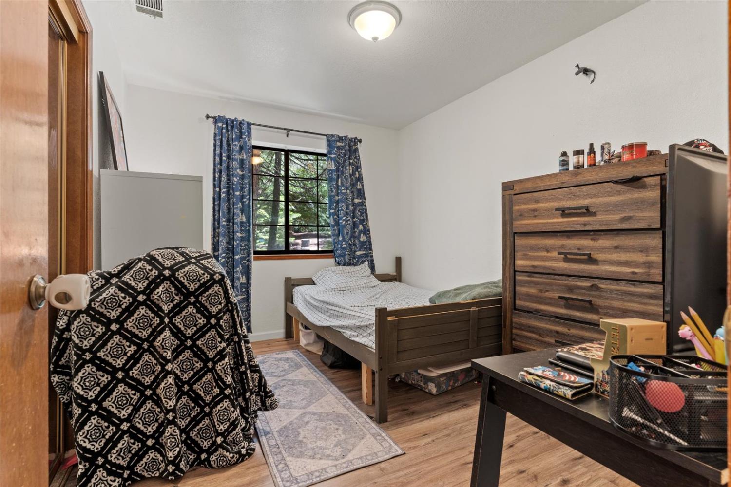 Detail Gallery Image 31 of 58 For 3205 Castlewood Cir, Pollock Pines,  CA 95726 - 3 Beds | 2 Baths