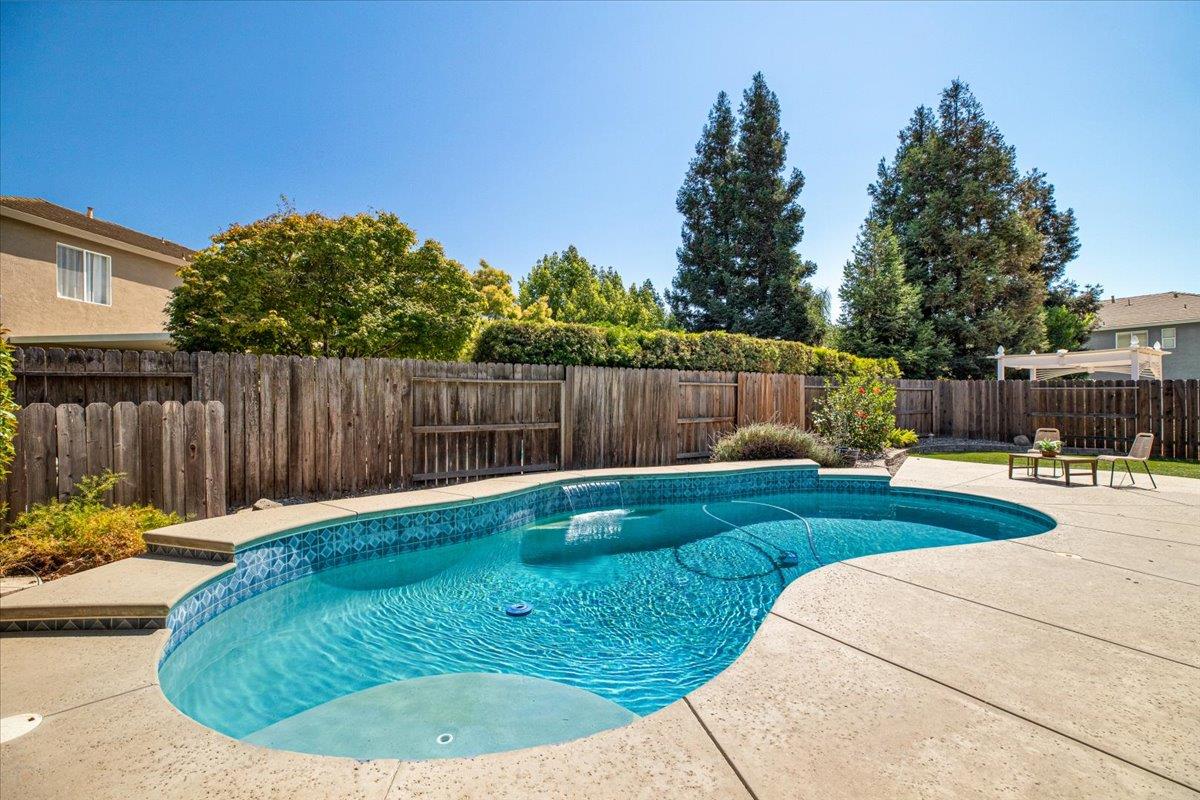 Detail Gallery Image 46 of 55 For 2112 Steinbeck Dr, Modesto,  CA 95356 - 3 Beds | 2 Baths
