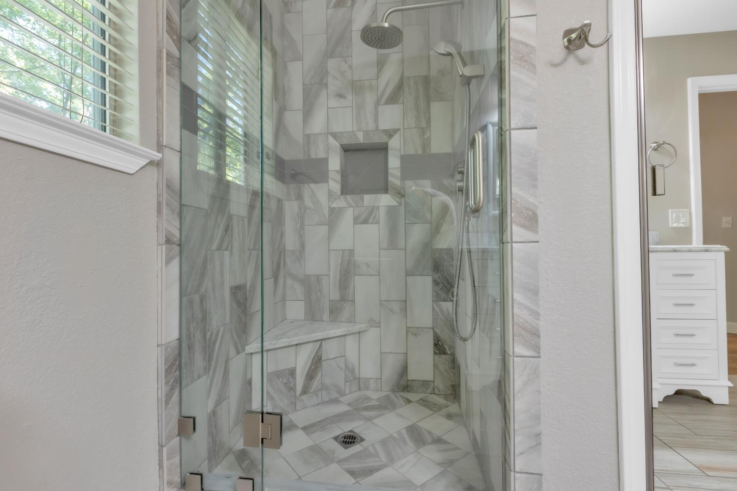 Detail Gallery Image 22 of 53 For 4407 Andrew Alan Ln, Fair Oaks,  CA 95628 - 3 Beds | 2 Baths