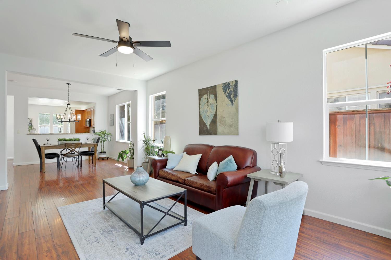 Detail Gallery Image 16 of 45 For 261 W Prosperidad Way, Mountain House,  CA 95391 - 4 Beds | 2/1 Baths