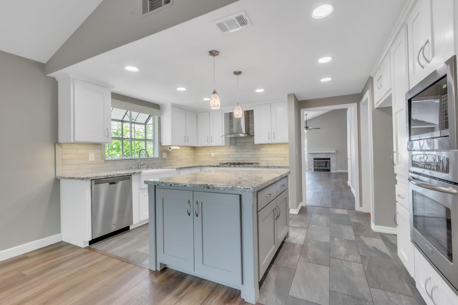 Detail Gallery Image 14 of 53 For 4407 Andrew Alan Ln, Fair Oaks,  CA 95628 - 3 Beds | 2 Baths