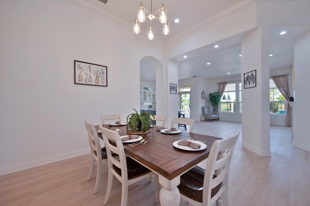 Detail Gallery Image 27 of 62 For 7576 Whistlestop Way, Roseville,  CA 95747 - 3 Beds | 2/1 Baths