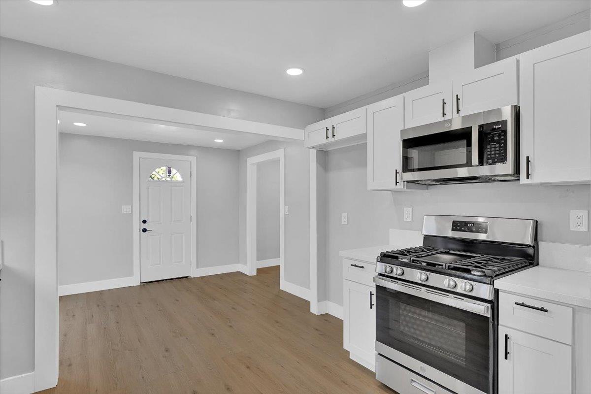 Detail Gallery Image 10 of 38 For 3605 Branch St, Sacramento,  CA 95838 - 3 Beds | 2 Baths