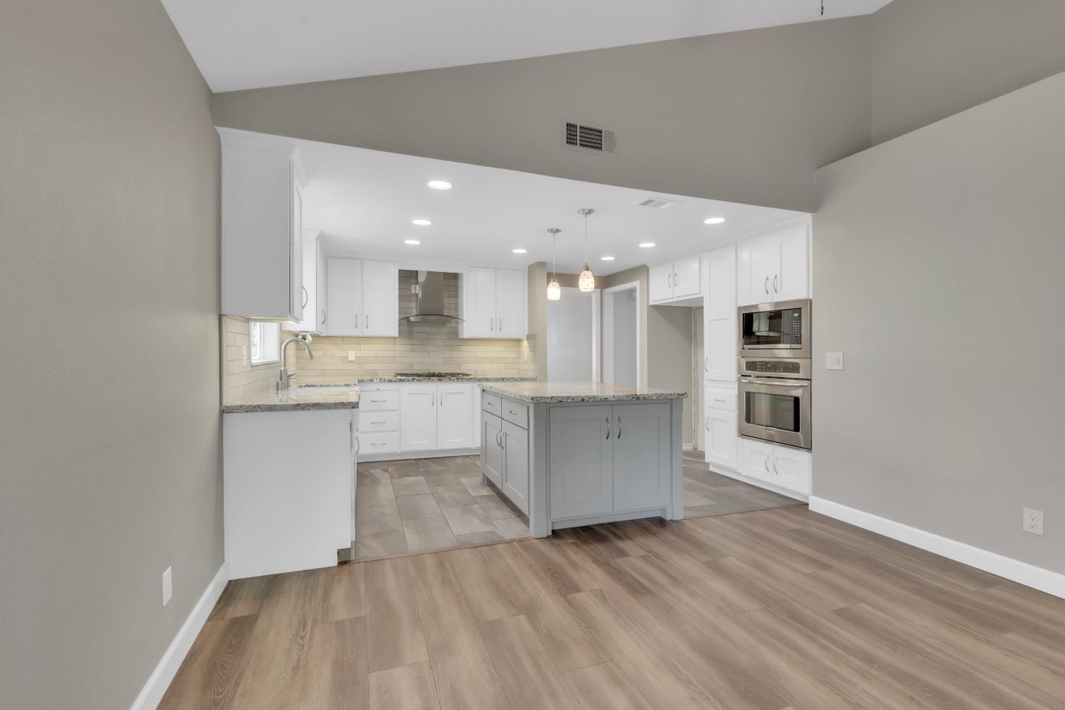 Detail Gallery Image 15 of 53 For 4407 Andrew Alan Ln, Fair Oaks,  CA 95628 - 3 Beds | 2 Baths