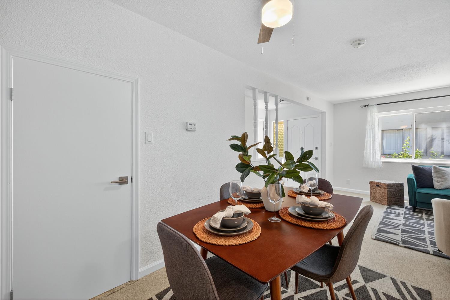 Detail Gallery Image 14 of 49 For 1447 Del Rio Cir #C,  Concord,  CA 94518 - 2 Beds | 1 Baths