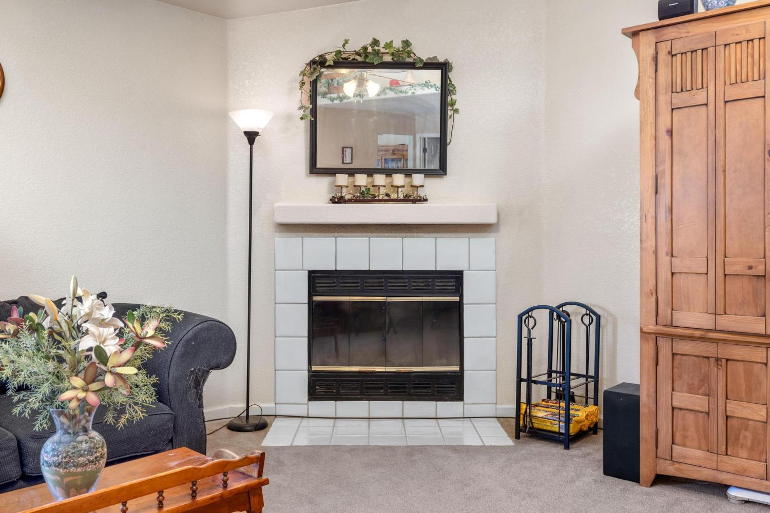 Detail Gallery Image 9 of 34 For 1637 Fantasy Ct, Modesto,  CA 95351 - 3 Beds | 2 Baths