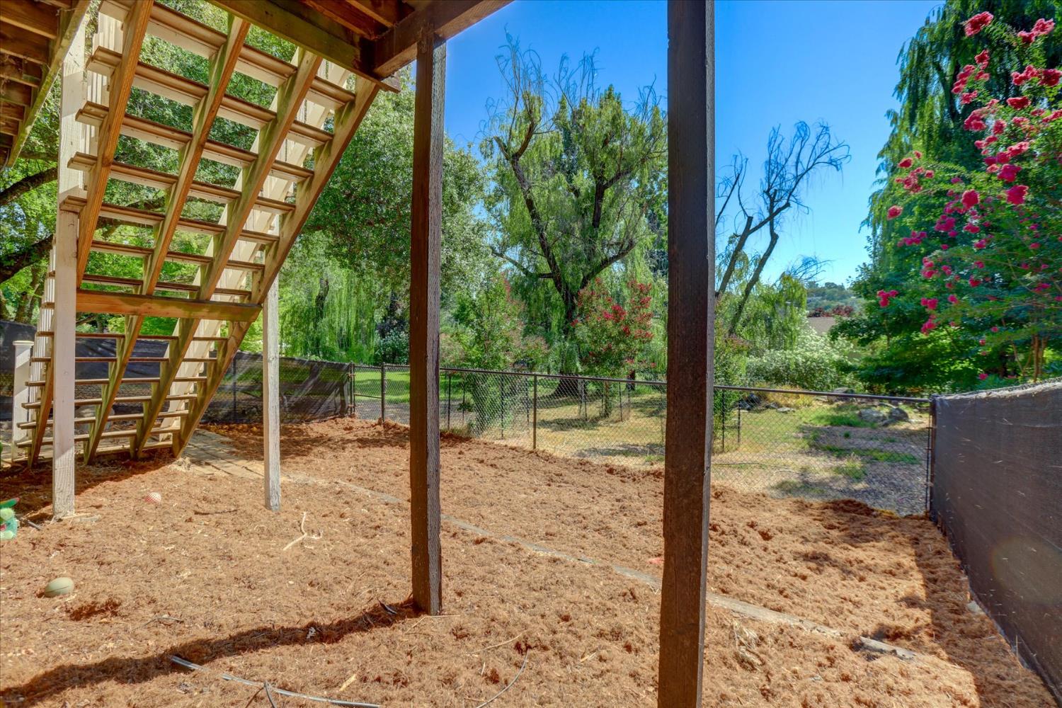 Detail Gallery Image 37 of 65 For 14051 Strawberry Cir, Penn Valley,  CA 95946 - 3 Beds | 3/1 Baths