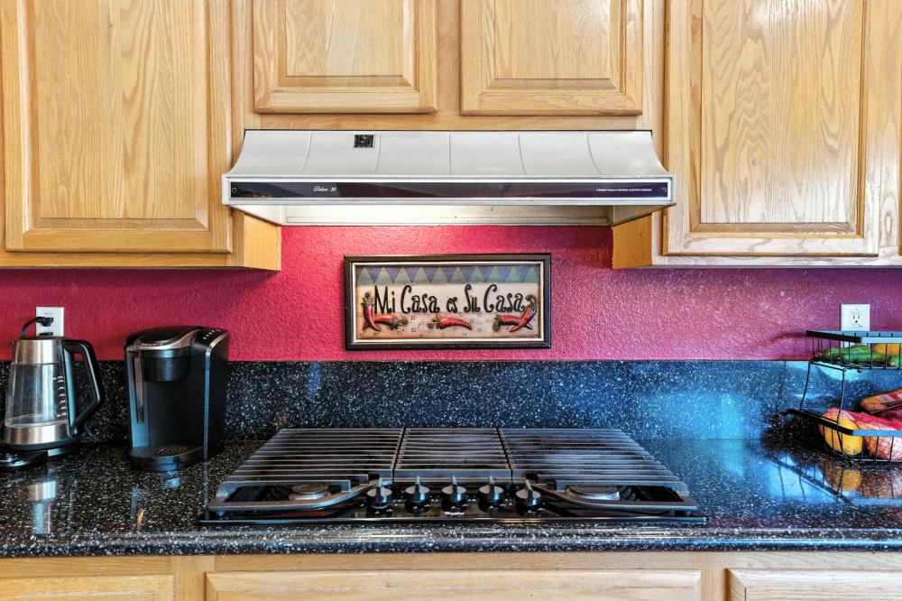 Detail Gallery Image 21 of 74 For 8931 Springhurst Dr, Elk Grove,  CA 95624 - 4 Beds | 3 Baths