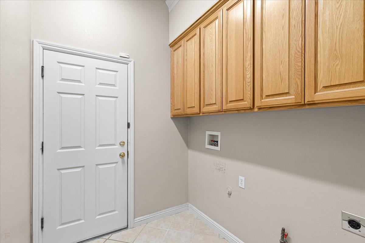 Detail Gallery Image 44 of 55 For 2112 Steinbeck Dr, Modesto,  CA 95356 - 3 Beds | 2 Baths