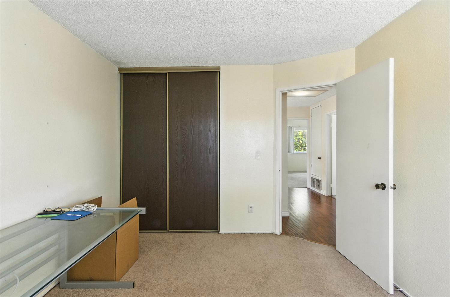 Detail Gallery Image 22 of 38 For 3347 Calico Ct, Sacramento,  CA 95826 - 4 Beds | 2/1 Baths