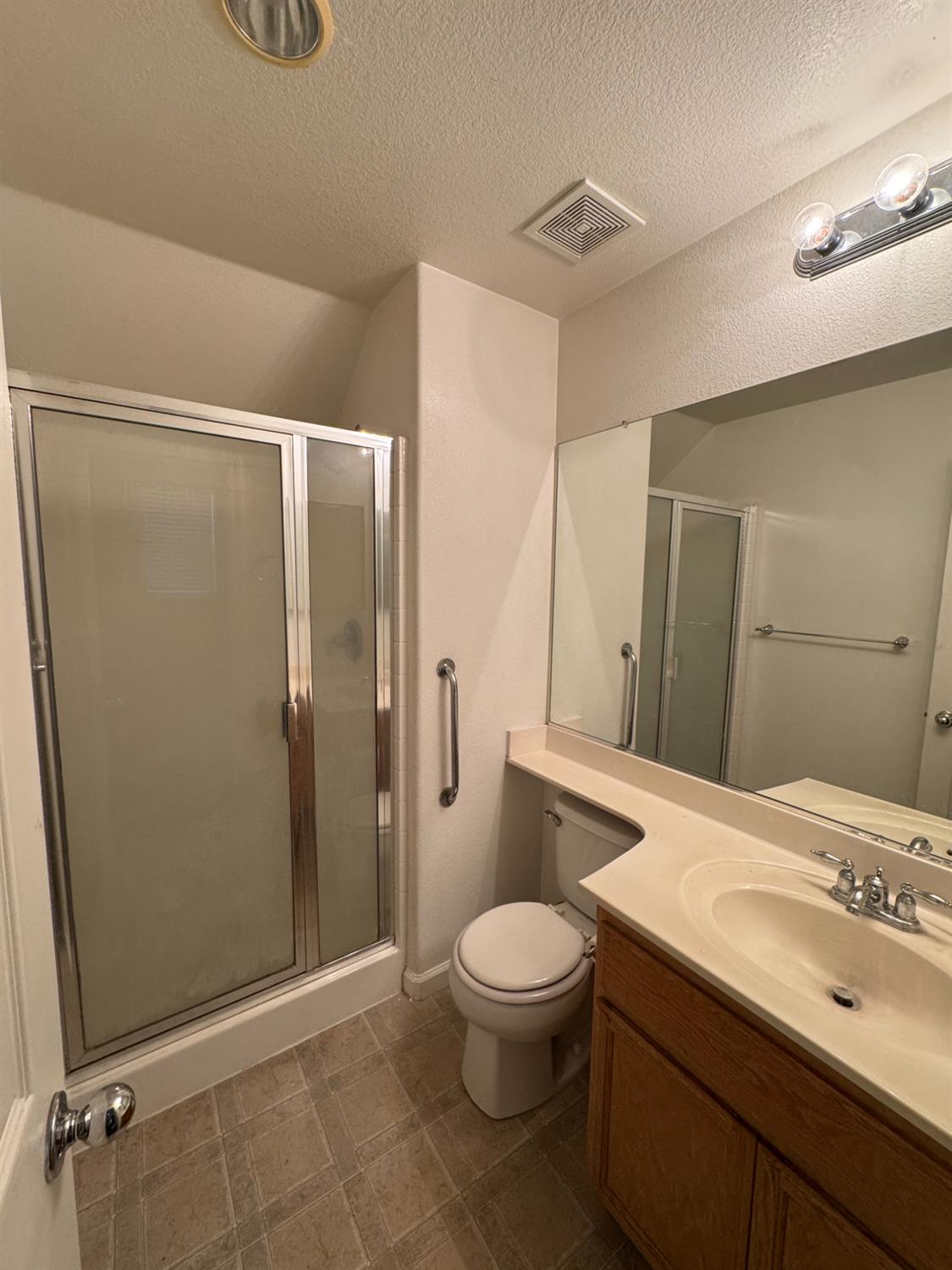Detail Gallery Image 9 of 20 For 5415 Etherington Ct, Riverbank,  CA 95367 - 4 Beds | 3 Baths