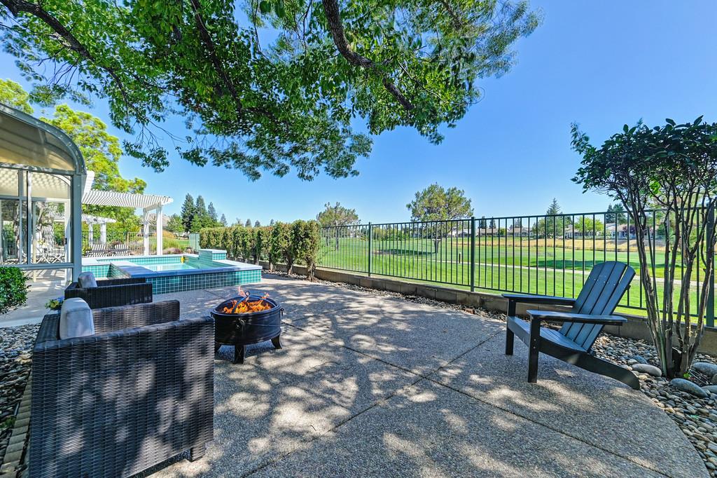 Detail Gallery Image 56 of 62 For 7576 Whistlestop Way, Roseville,  CA 95747 - 3 Beds | 2/1 Baths