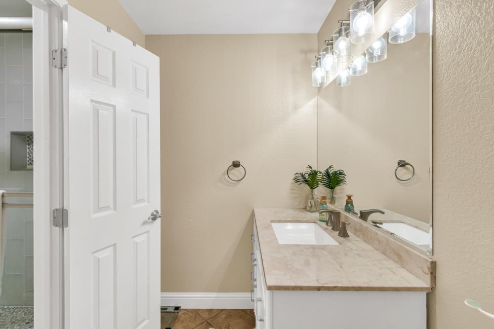 Detail Gallery Image 22 of 40 For 1003 Galleon Way, Sacramento,  CA 95838 - 2 Beds | 2 Baths