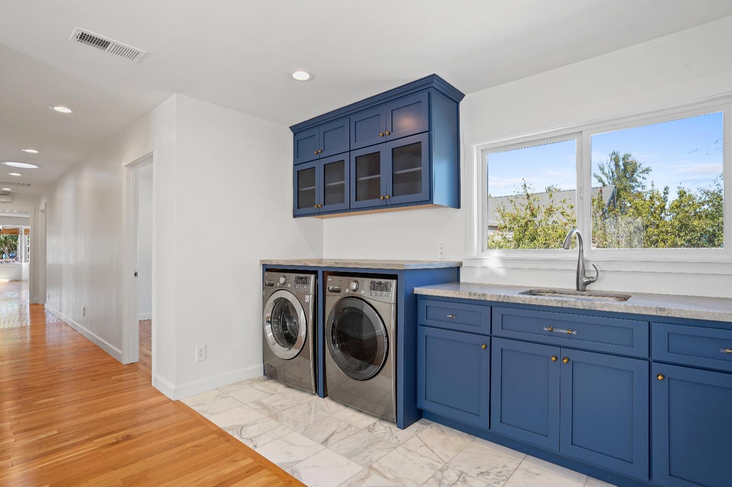 63Rd Street, Sacramento, CA, 95817-2613