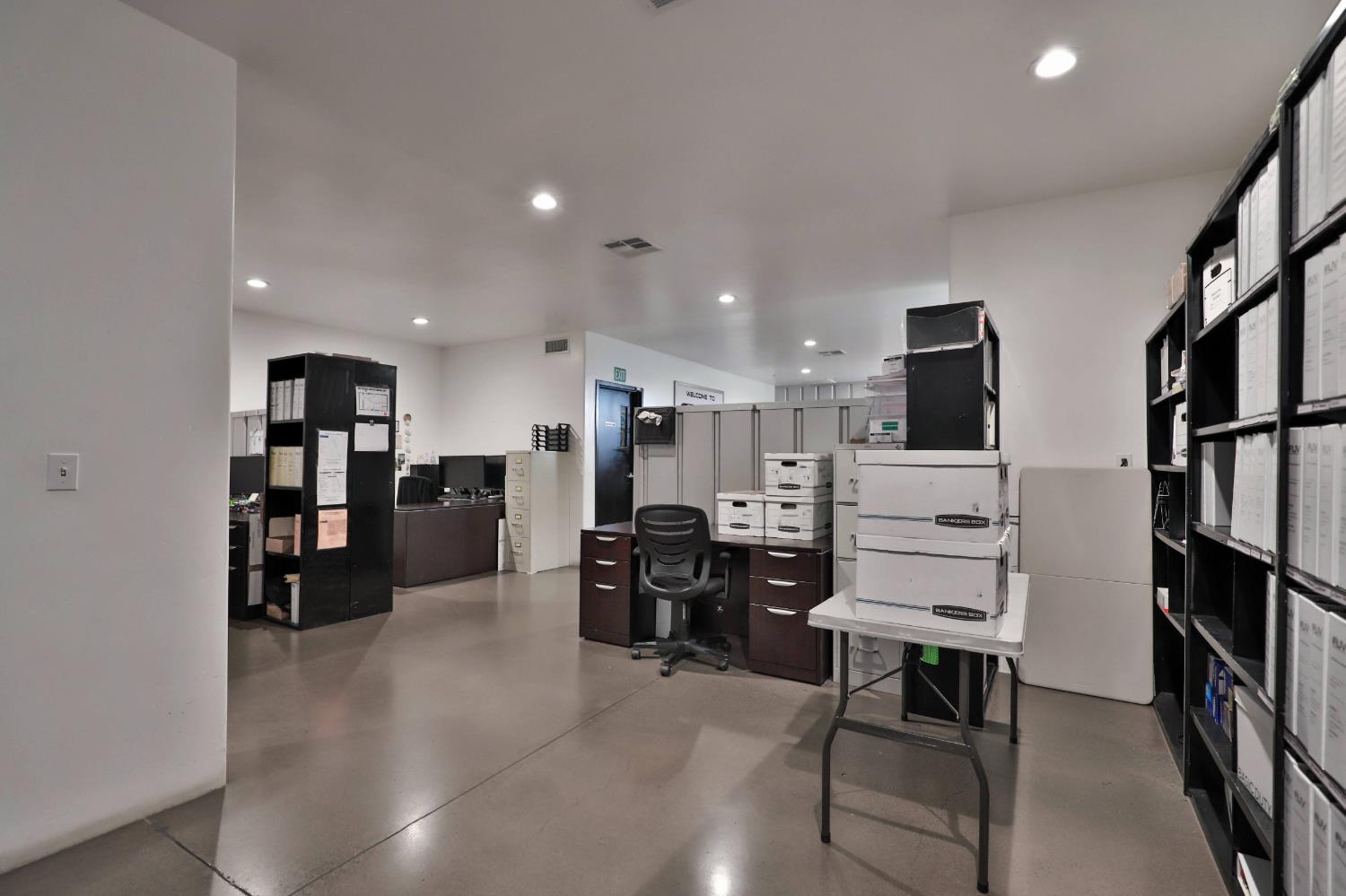 561098442_135d82cc-42fc-40e3-8935-0220aba89bec.jpg