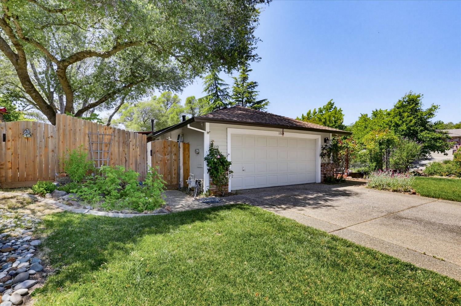 11524 Sherwood Way