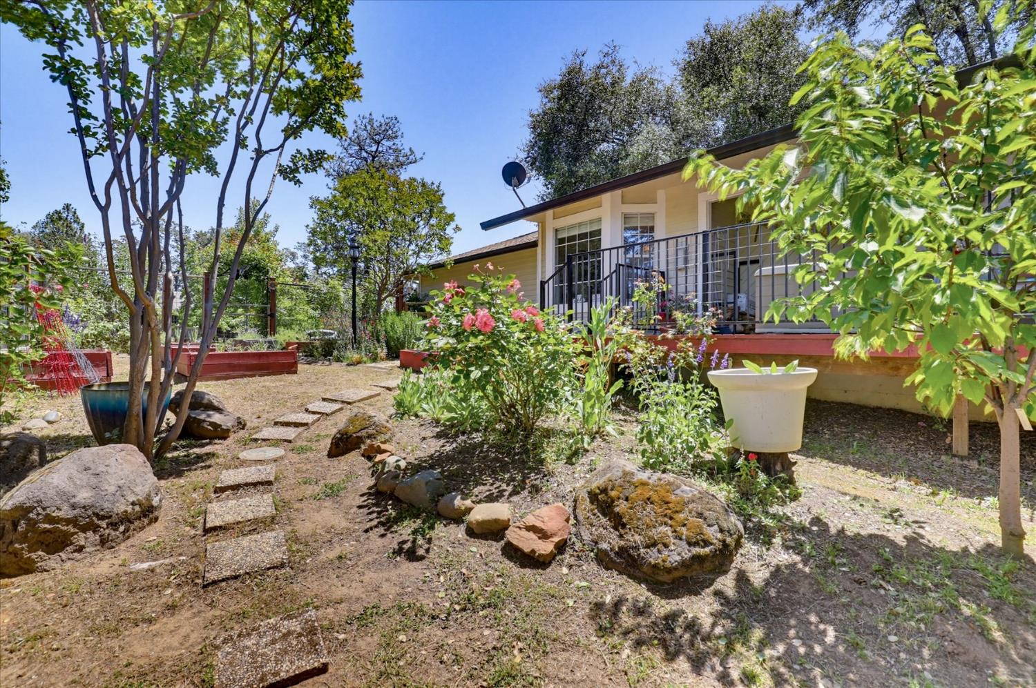 11524 Sherwood Way