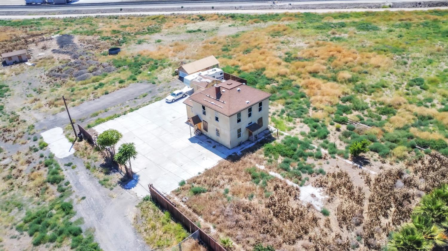 Property Photo 3
