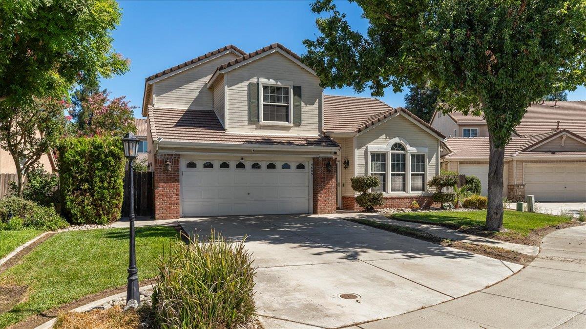 4609 Sun Glen Court