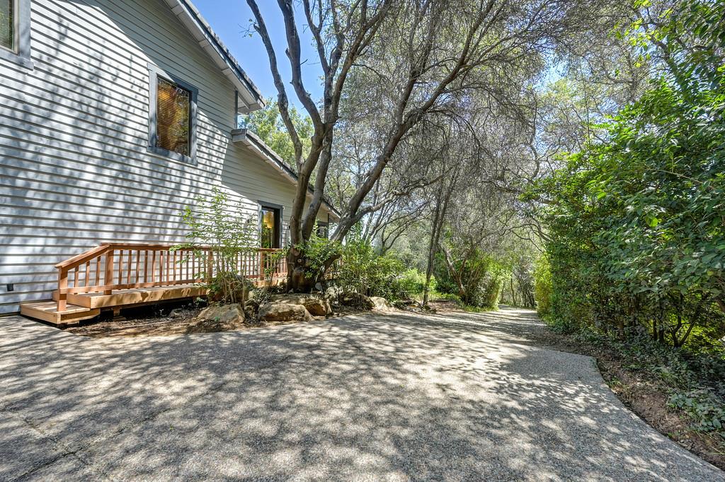 3250 Niegel Estates Drive