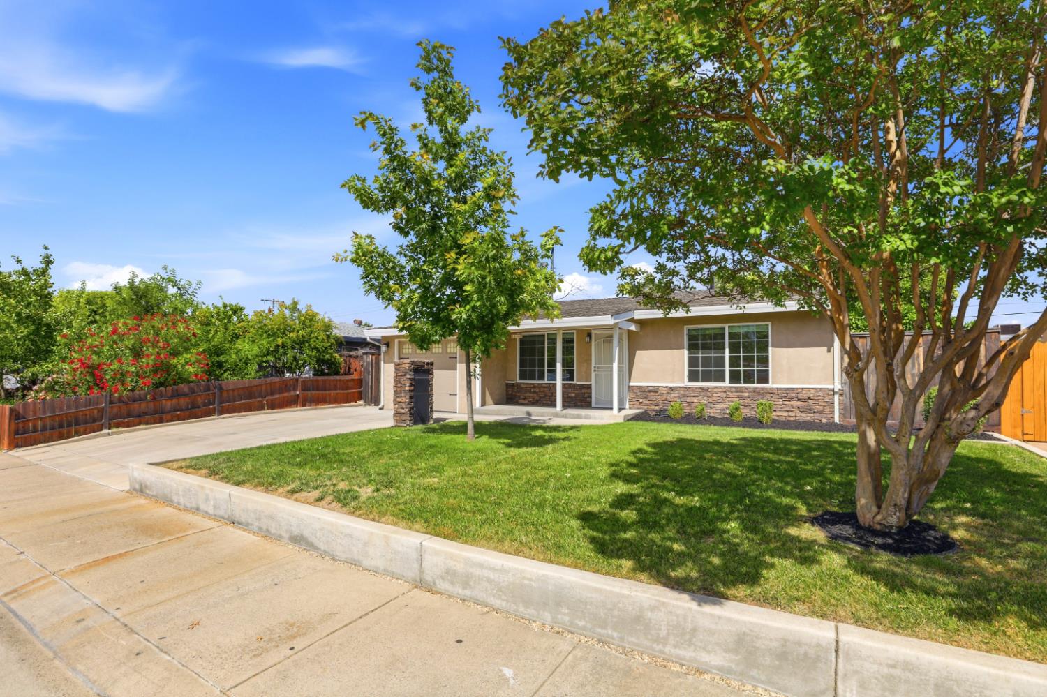 5905 65th Street