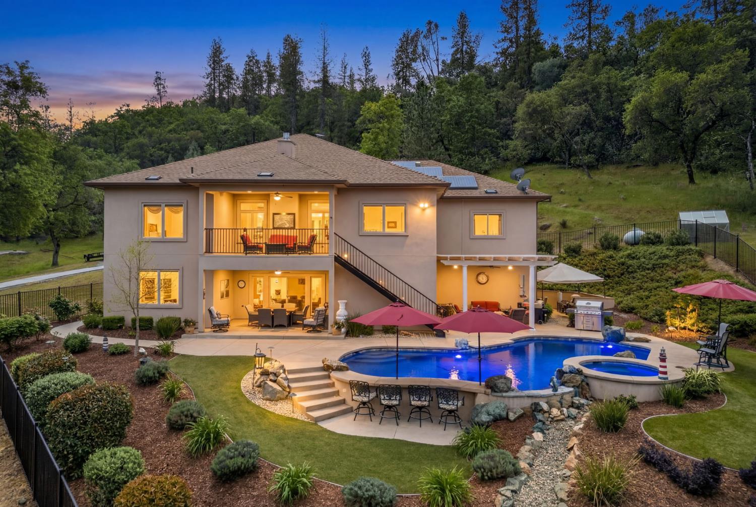 4554 Cross Creek Road