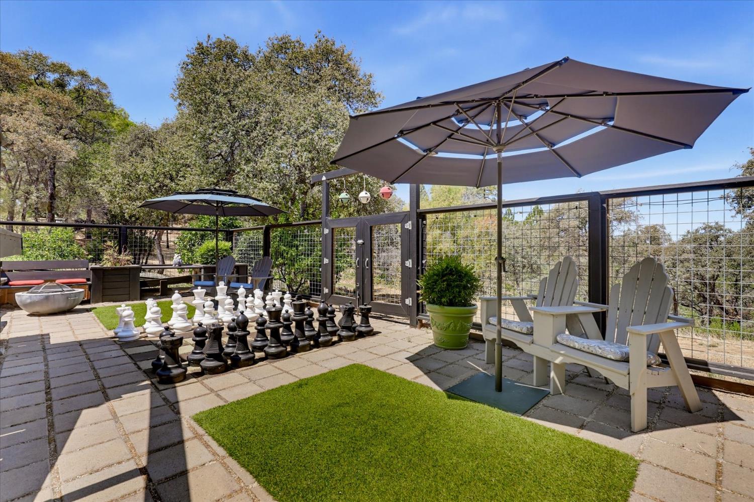 11202 Oak Canyon Dr.