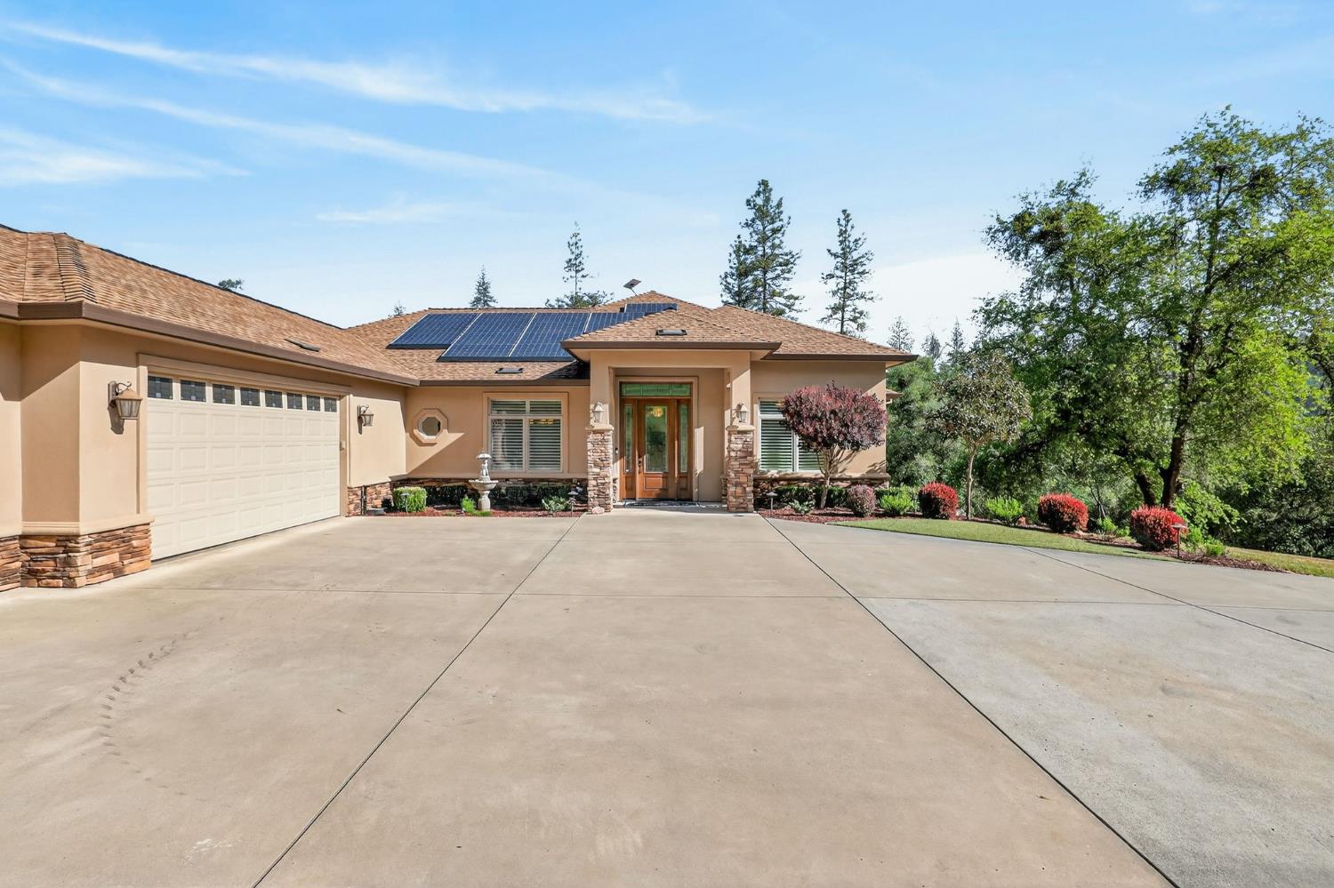 4554 Cross Creek Road