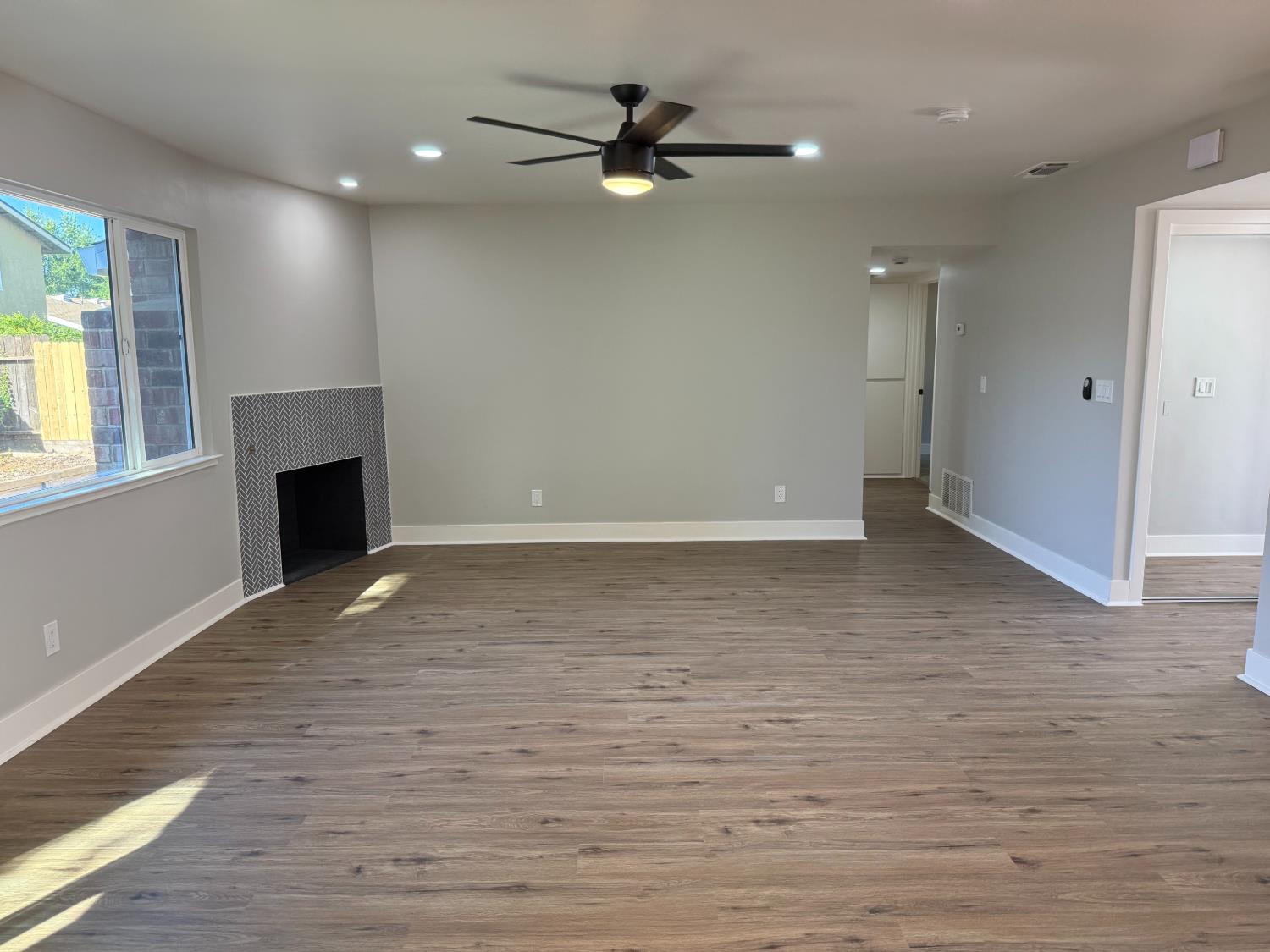 9374 Deeth Court