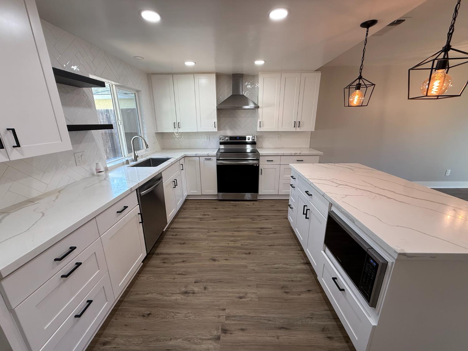9374 Deeth Court