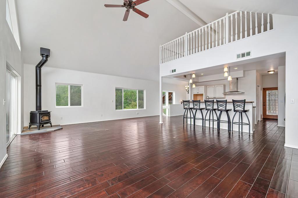 561210100_63948ae0-b9ee-43c0-993d-89e55b139203.jpg