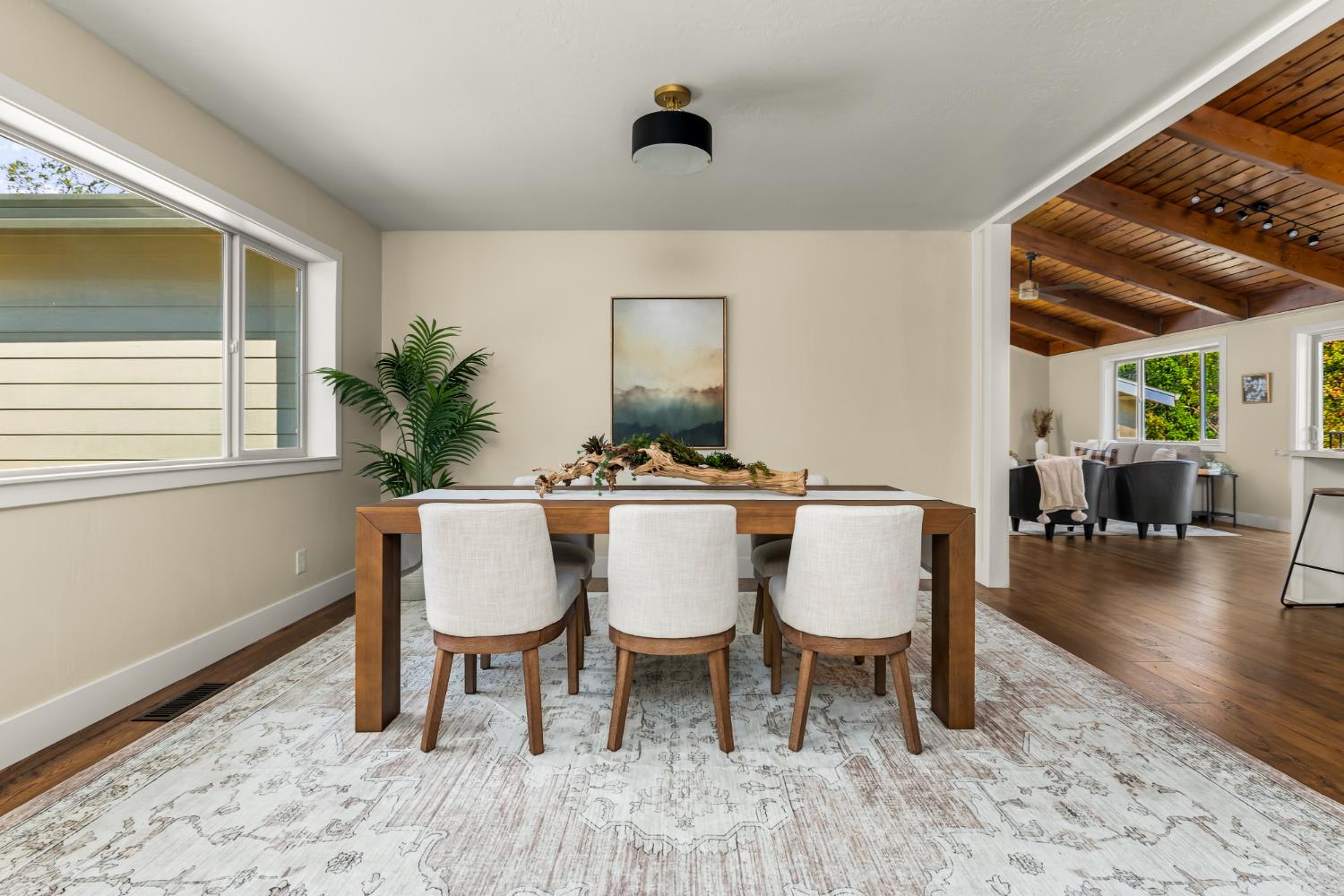 18082 Hummingbird Drive