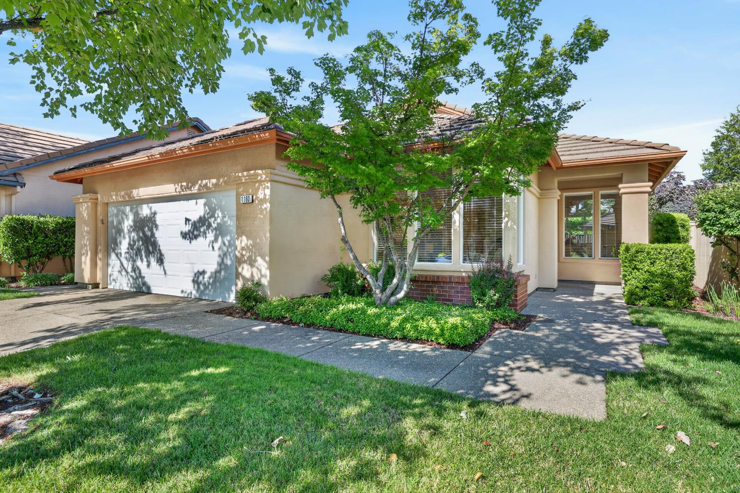 1160 Cobble Fields Court