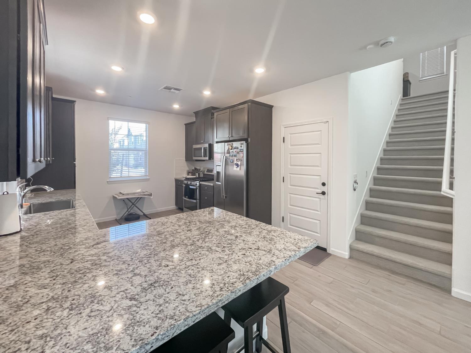 1383 Hadley Drive