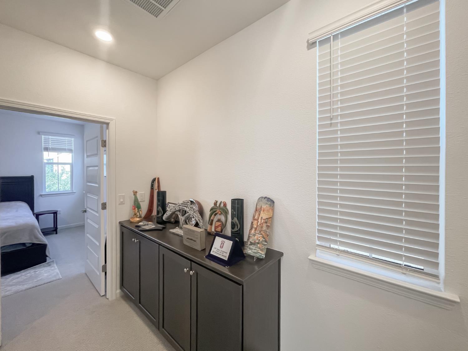 1383 Hadley Drive