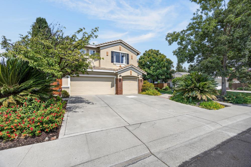 3523 Lake Terrace Drive