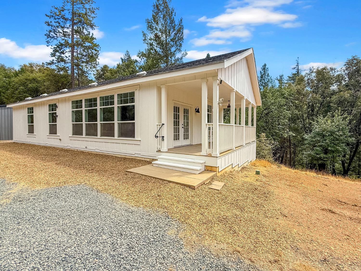1750 Live Oak