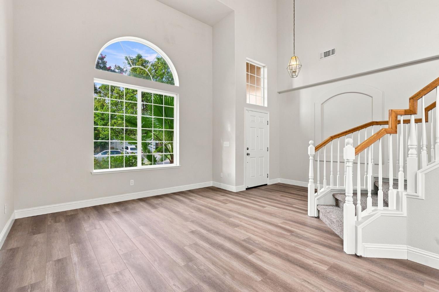 2700 Screech Owl Way