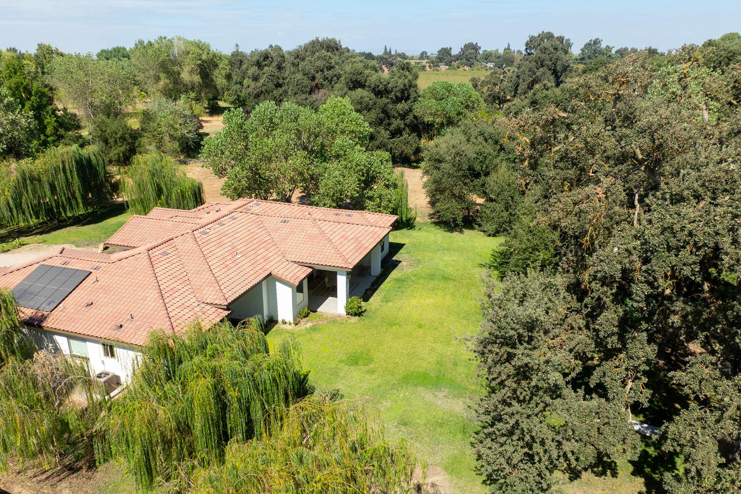 1316 Trails Way