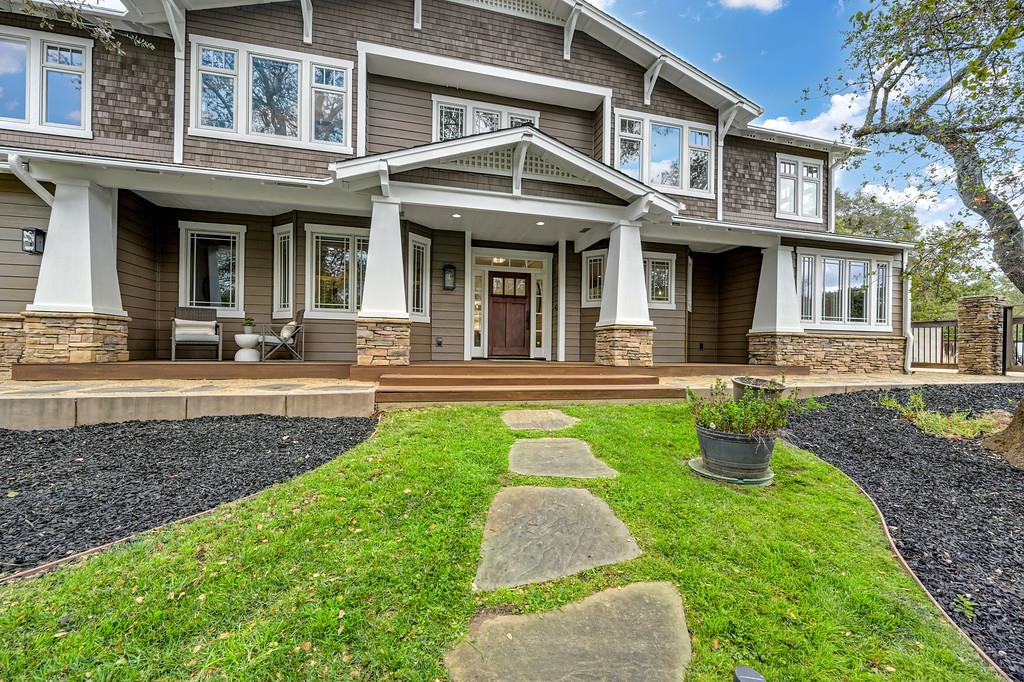 8555 Irish Ln