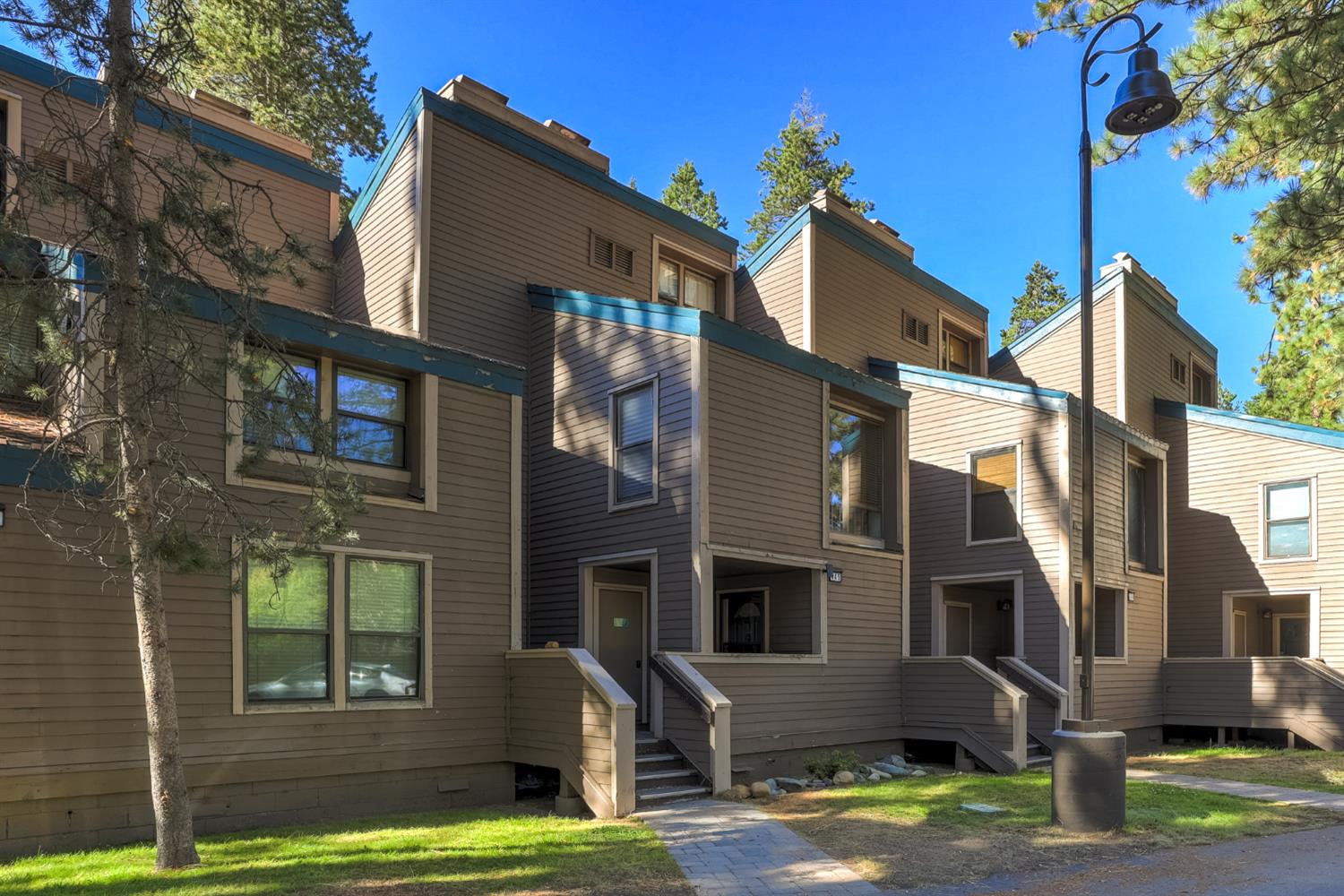 3535 Lake Tahoe Boulevard 445