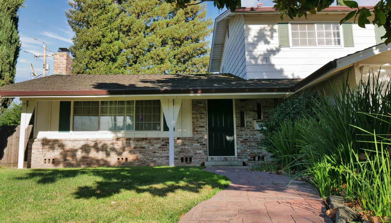 23276 Cypress Point Drive