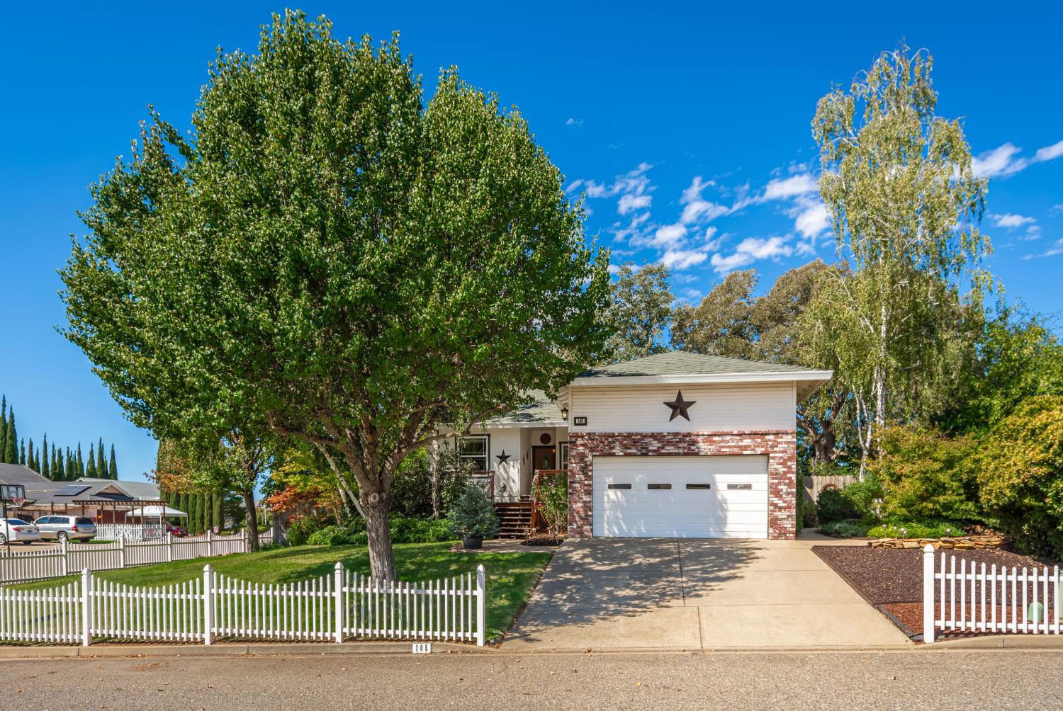 105 Errin Place