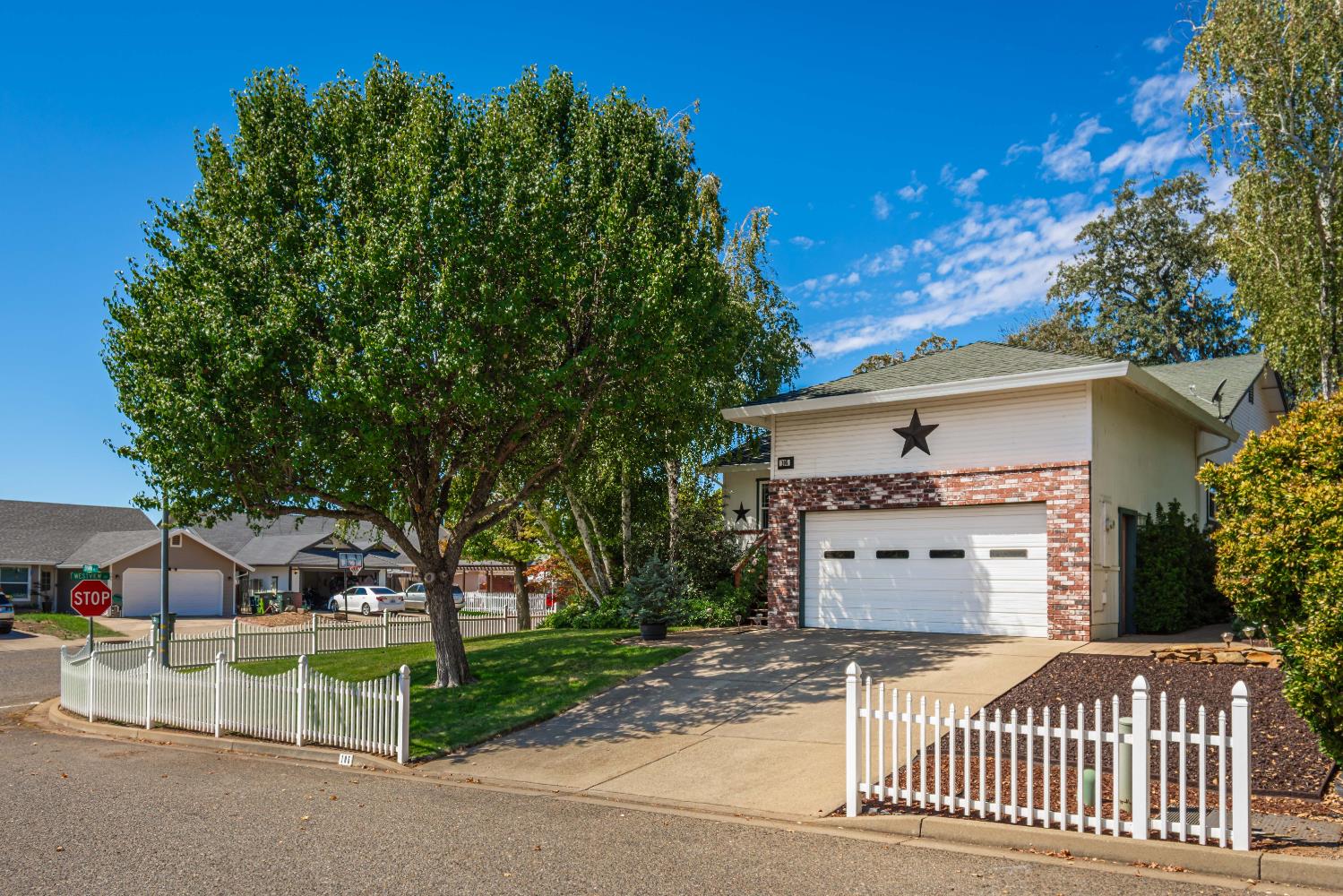 105 Errin Place